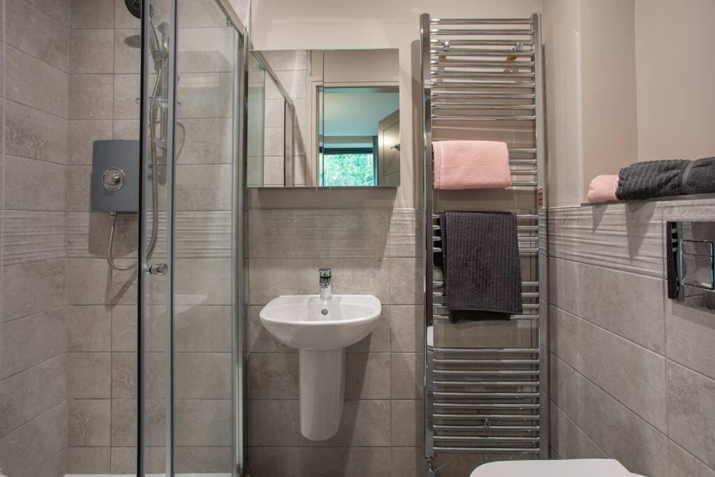 Brand New, Luxury & With Terrace Apartment